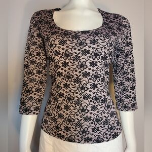 Women's pink black top